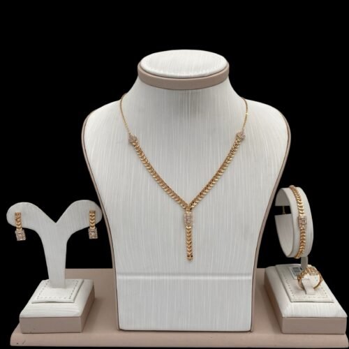 طقم ذهب عيار 21 الوزن 16.53 جرام