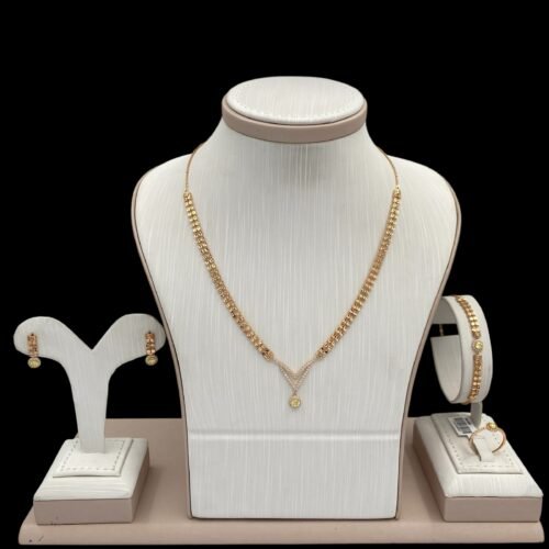 طقم ذهب عيار 21 الوزن 14.84 جرام