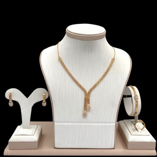 طقم ذهب عيار 21 الوزن 16.90 جرام