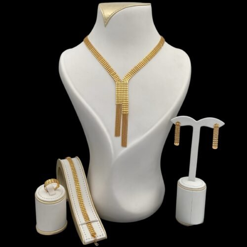 طقم ذهب عيار 21 الوزن 41.56 جرام