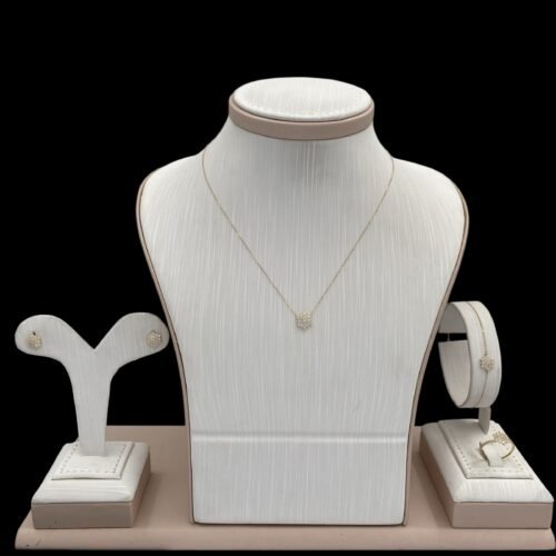 طقم ذهب عيار 18 الوزن 3.12 جرام