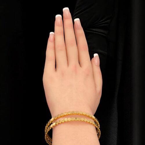 غويشة ذهب عيار 21 الوزن 8.53 جرام