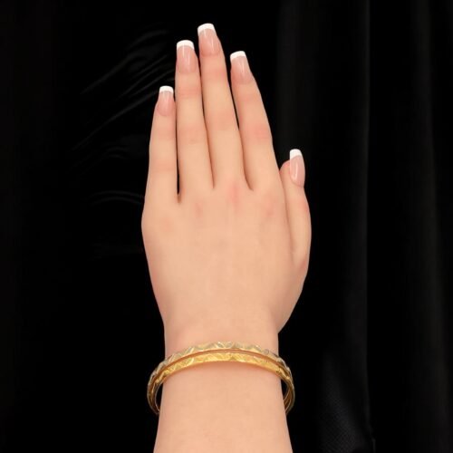 غويشة ذهب عيار 21 الوزن 6.58 جرام