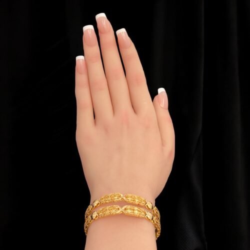 غويشة ذهب عيار 21 الوزن 9.55 جرام