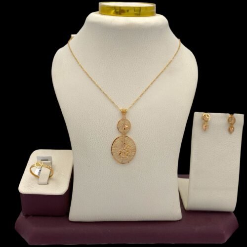 نصف طقم ذهب عيار 21 الوزن 4.14 جرام