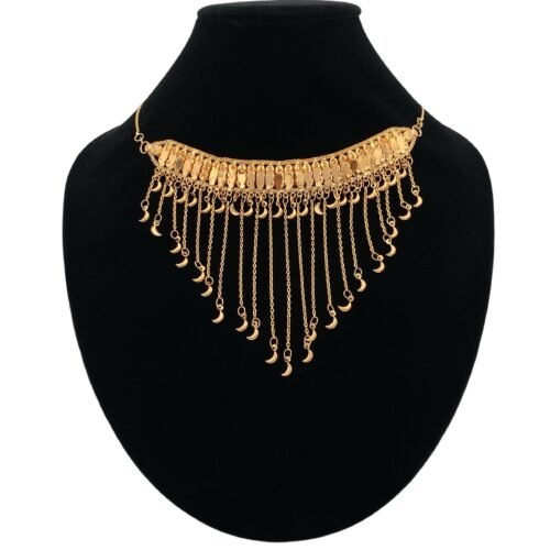 خناق ذهب عيار 21 وزن 20.53 جرام، تصميم فاخر يناسب كل الأذواق والمناسبات من قمة زاوية الشفاء للذهب والمجوهرات في الرياض