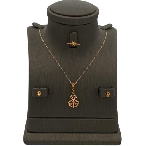 نصف طقم أطفال ذهب عيار 21 الوزن 2.68 جرام