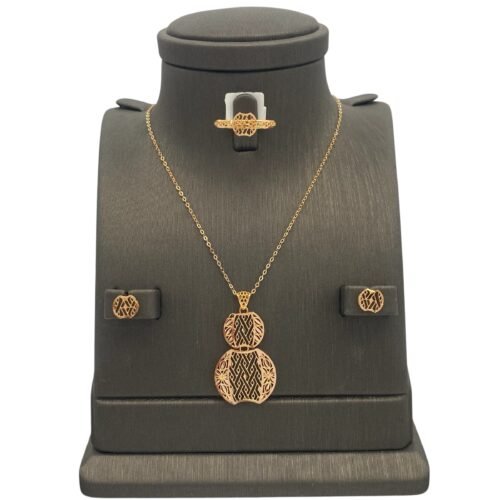 نصف طقم ذهب عيار 21 الوزن 4.40 جرام