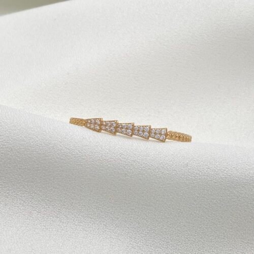 اسواره مواليد ذهب عيار 18 الوزن 2.01 جرام