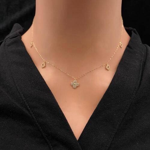 عقد شوكر ذهب عيار 18 الوزن 0.99 جرام