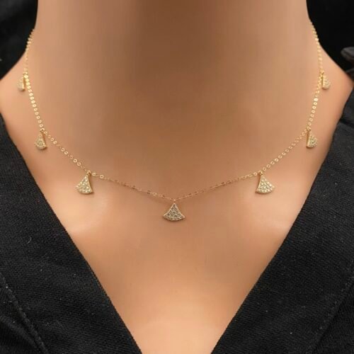 عقد شوكر ذهب عيار 18 الوزن 1.27 جرام