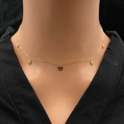 عقد شوكر ذهب عيار 18 الوزن 0.86 جرام