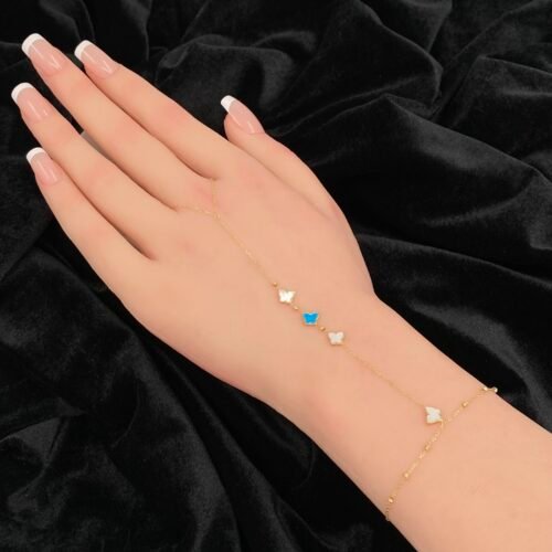 كف ذهب عيار 18 وزن 1.71 جرام تصميم عصري راقي يناسب جميع الأذواق والمناسبات من معارض قمة زاوية الشفاء للذهب والمجوهرات بالرياض