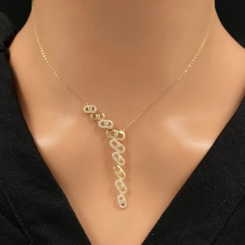 عقد ذهب عيار 18 الوزن 1.79 جرام