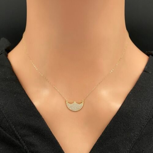 عقد ذهب عيار 18 الوزن 0.86 جرام