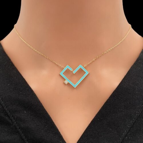 عقد ذهب عيار 18 الوزن 2.32 جرام