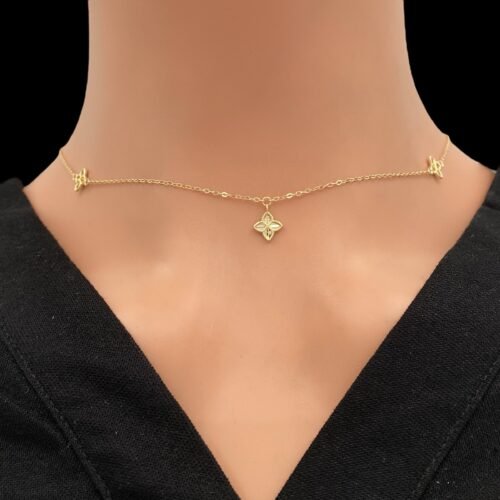 عقد ذهب عيار 18 الوزن 1.86 جرام