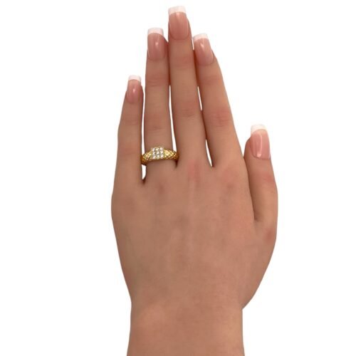 خاتم ذهب عيار 18 الوزن 3.60 جرام