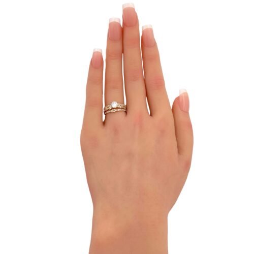 توينز ذهب عيار 18 الوزن 2.59 جرام