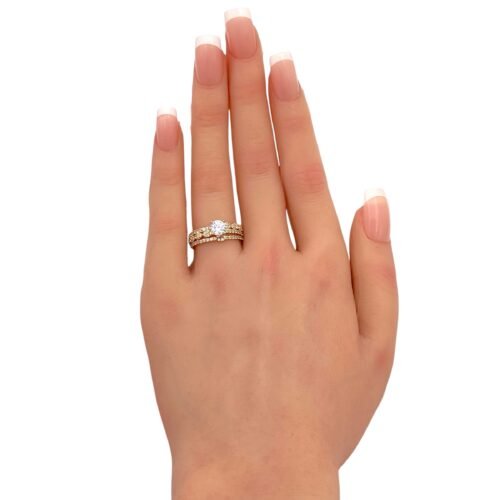 توينز ذهب عيار 18 الوزن 2.6 جرام