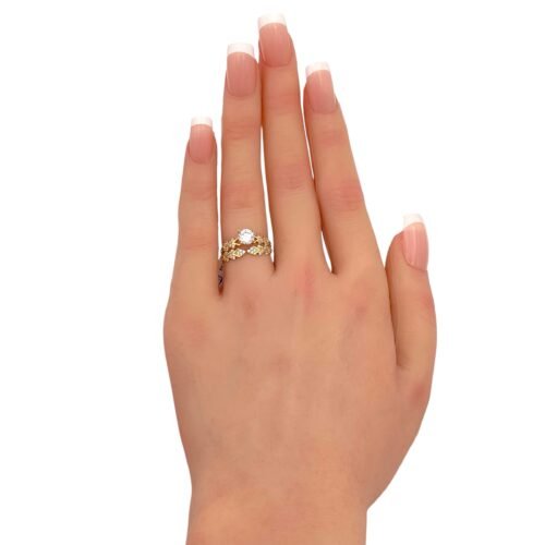 توينز ذهب عيار 18 الوزن 2.36 جرام