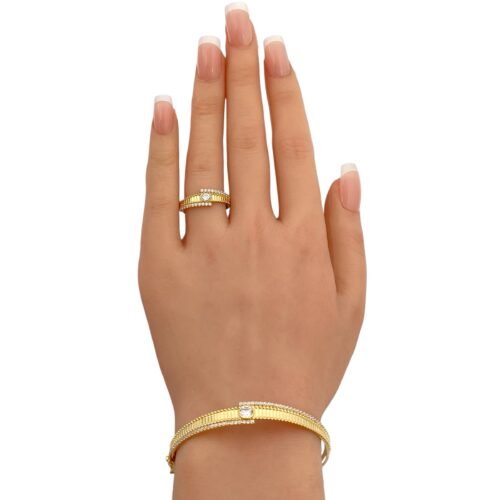 إسوارة وخاتم ذهب عيار 18 الوزن 9.78 جرام