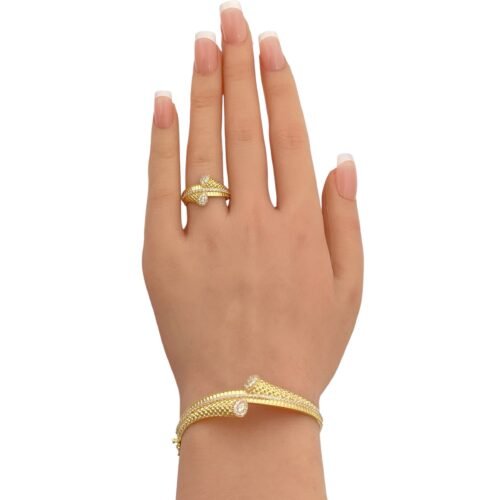 إسوارة وخاتم ذهب عيار 18 الوزن 10.78 جرام