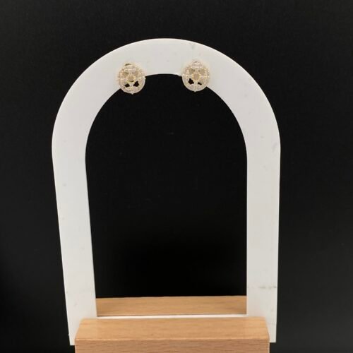 حلق ذهب عيار 18 الوزن 0.96 جرام