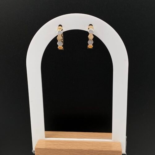 حلق ذهب عيار 18 الوزن 1.76 جرام