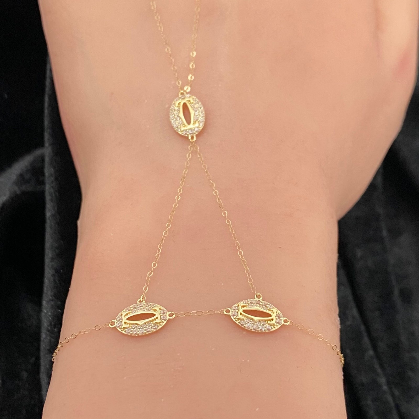 كف ذهب عيار 18 الوزن 1.34 جرام 2 كف ذهب عيار 18 الوزن 1.34 جرام - الصورة 2