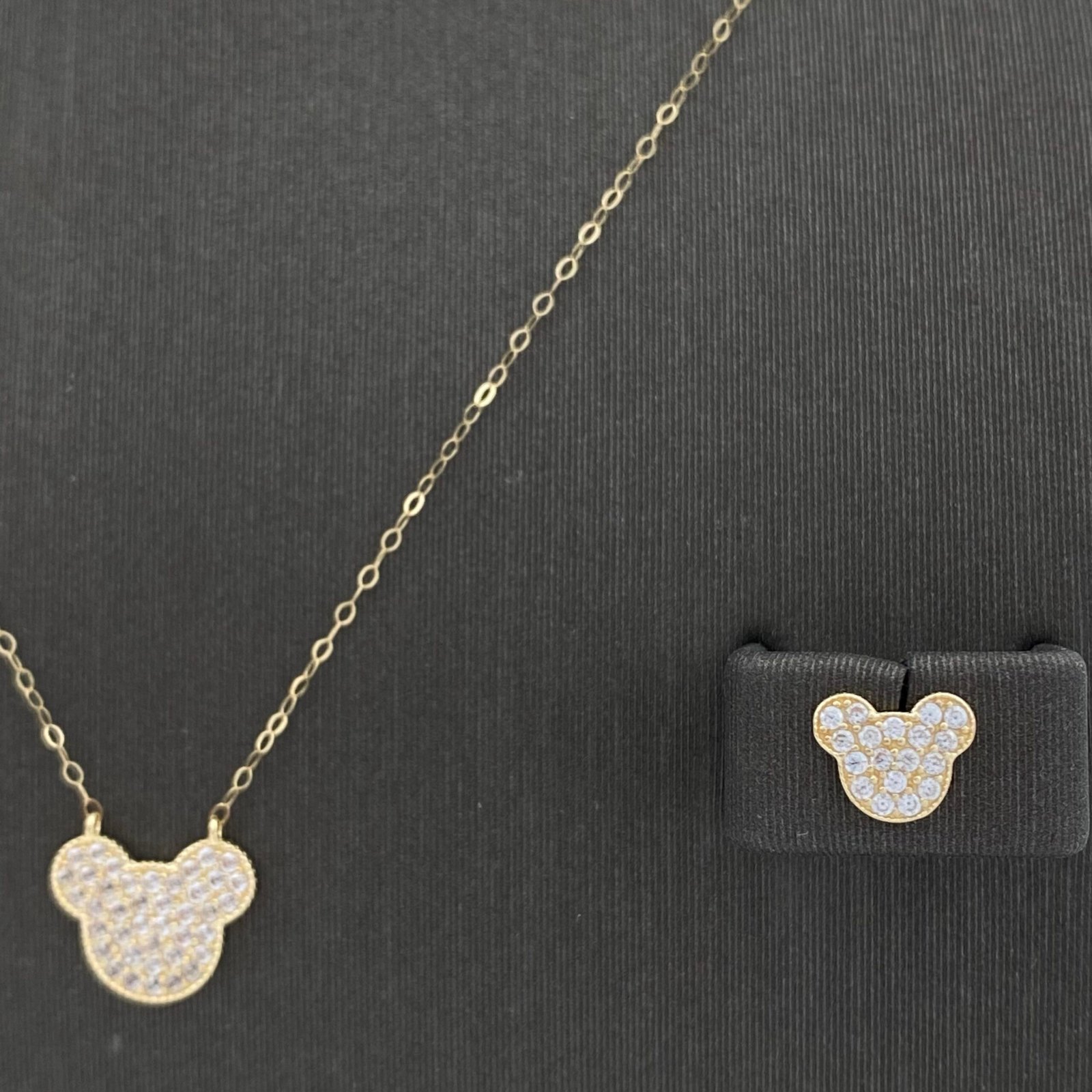 نصف طقم مواليد ذهب عيار 18 الوزن 1.60 جرام 5 نصف طقم مواليد ذهب عيار 18 الوزن 1.60 جرام - الصورة 5