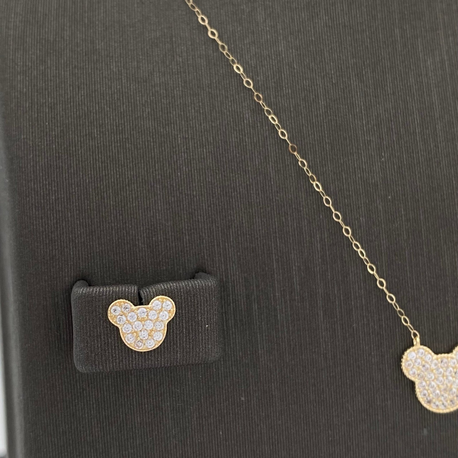 نصف طقم مواليد ذهب عيار 18 الوزن 1.60 جرام 4 نصف طقم مواليد ذهب عيار 18 الوزن 1.60 جرام - الصورة 4