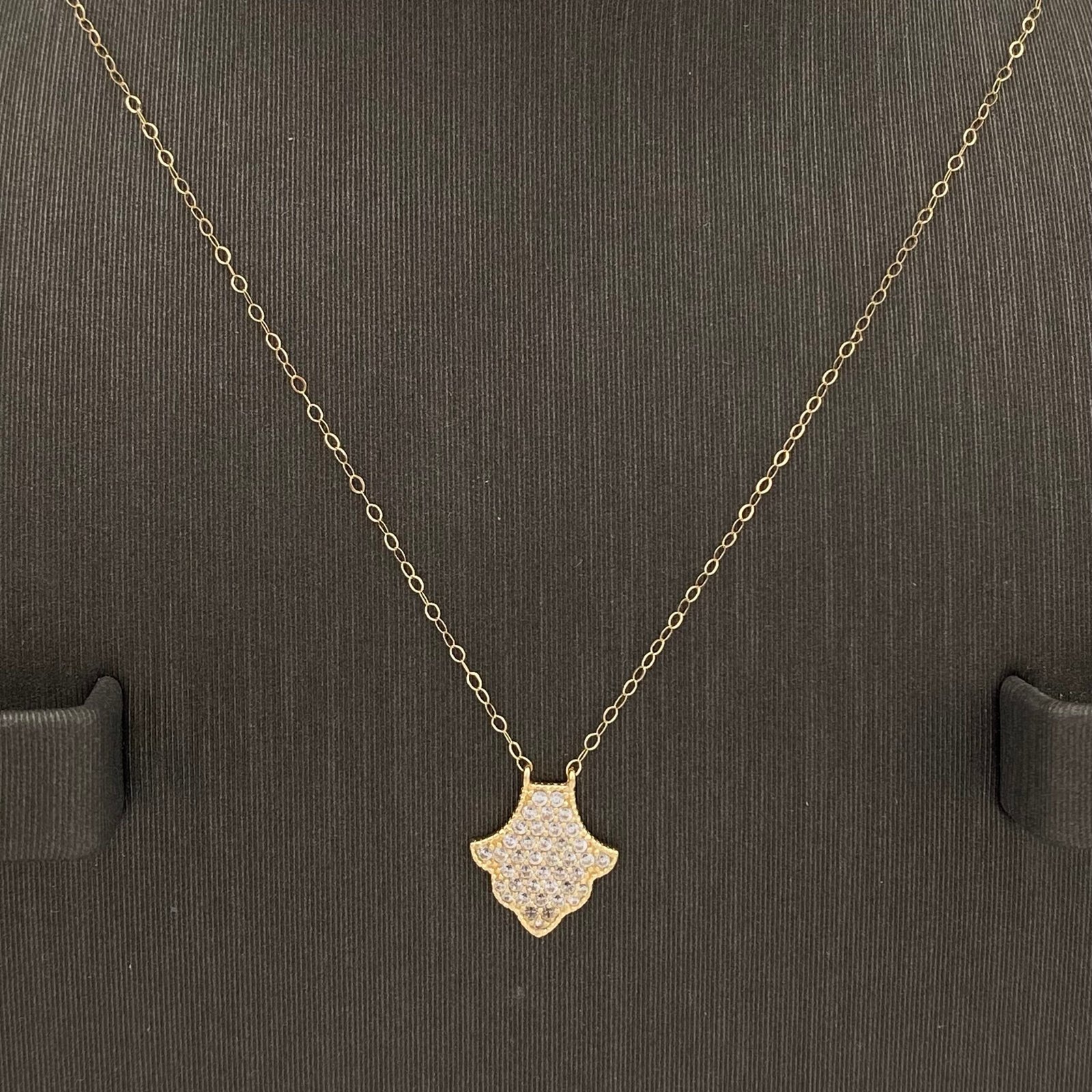 نصف طقم ذهب عيار 18 الوزن 1.52 جرام 2 نصف طقم ذهب عيار 18 الوزن 1.52 جرام - الصورة 2