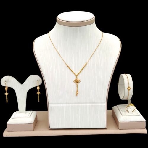 طقم ذهب عيار 21 الوزن 7.14 جرام