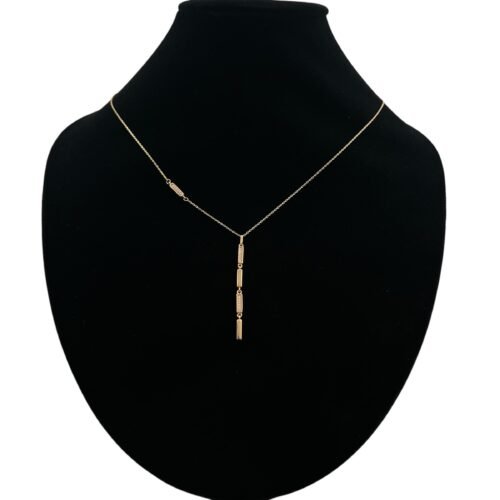 عقد ذهب عيار 18 الوزن 3.87 جرام