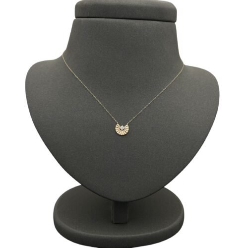 عقد ذهب عيار 18 الوزن 0.72 جرام