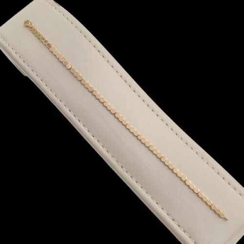 اسواره ذهب عيار 18 الوزن 5.43 جرام