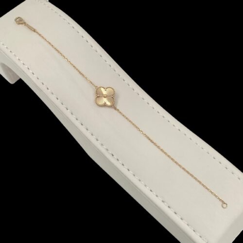 اسواره ذهب عيار 18 الوزن 3.72 جرام