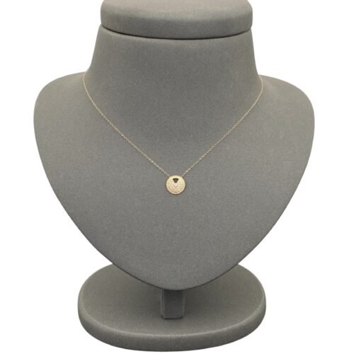 عقد ذهب عيار 18 الوزن 0.84 جرام