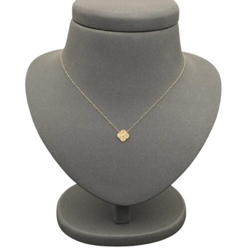 عقد ذهب عيار 18 الوزن 0.82 جرام