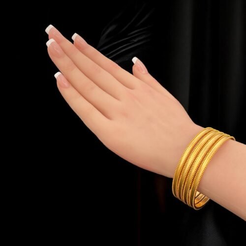 غويشة ذهب عيار 21 الوزن 9.30 جرام