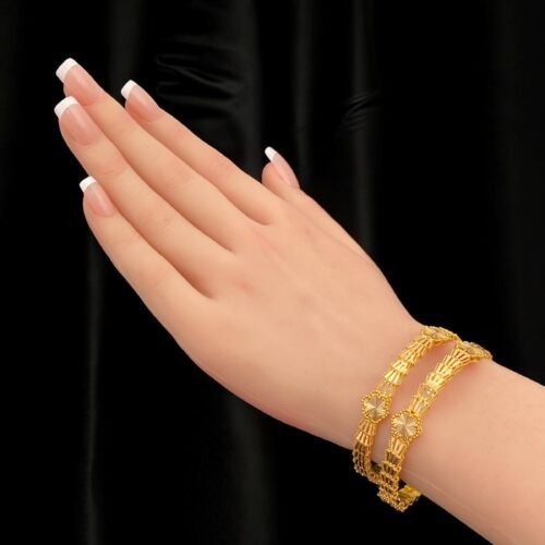 غويشة ذهب عيار 21 الوزن 11.46 جرام