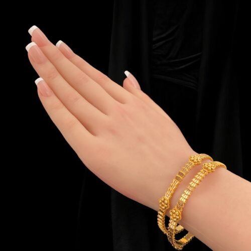 غويشة ذهب عيار 21 الوزن 11.70 جرام