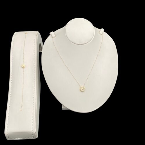 عقد وإسواره ذهب عيار 18 الوزن 1.21 جرام