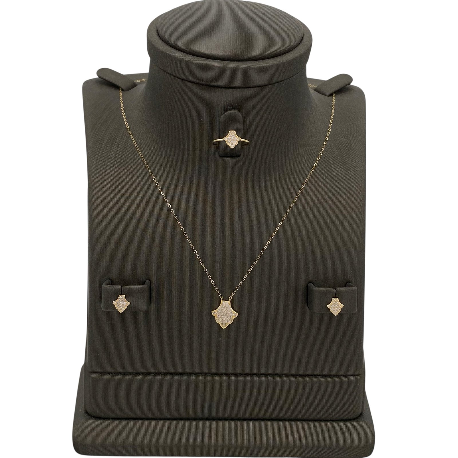 نصف طقم ذهب عيار 18 الوزن 1.52 جرام 1 نصف طقم ذهب عيار 18 الوزن 1.52 جرام