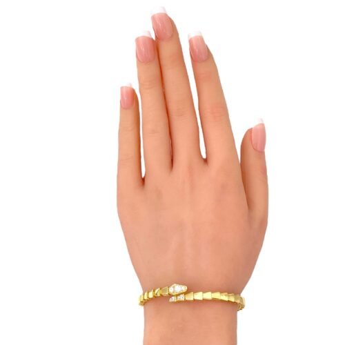 اسواره ذهب عيار 18 الوزن 12.45 جرام