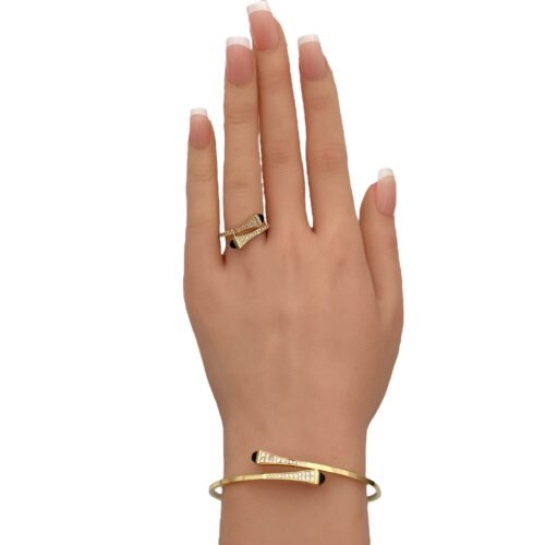 اسواره وخاتم ذهب عيار 18 الوزن 10.04 جرام