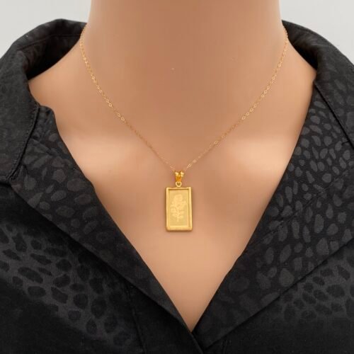 عقد ذهب عيار 21 شكل سبيكه 2.5 جرام الوزن 3.04 جرام