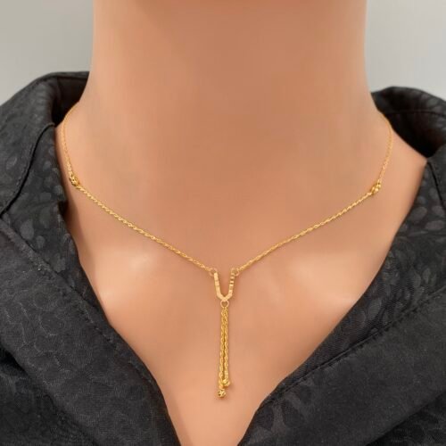 عقد ذهب عيار 21 الوزن 1.6 جرام