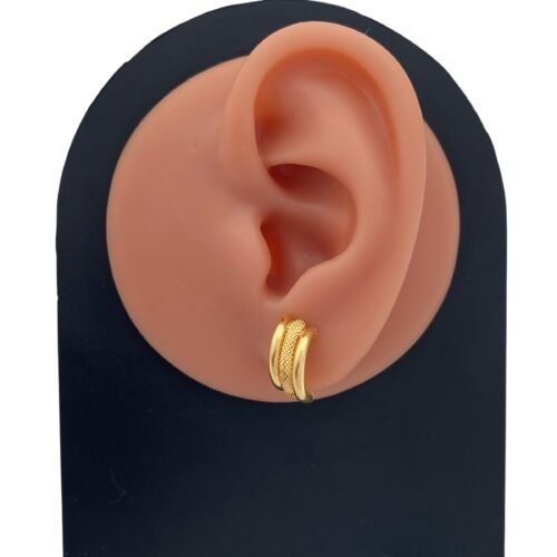 حلق ذهب عيار 18 الوزن 1.33 جرام